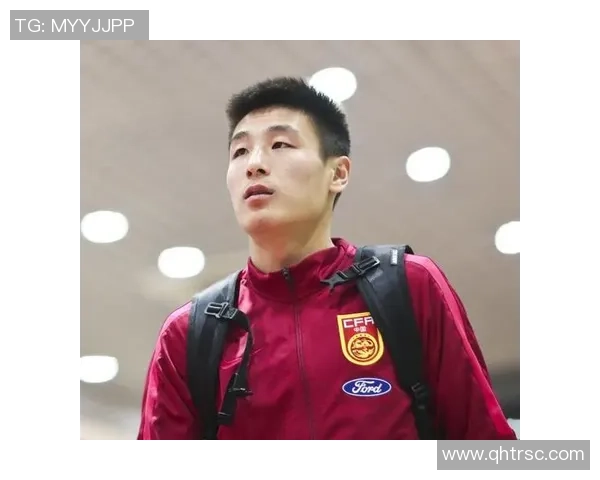 武磊足球明星头像高清图片分享展现其风采与魅力